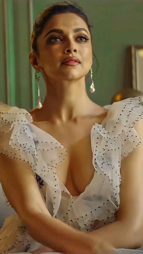 deepika padukone beautiful sex