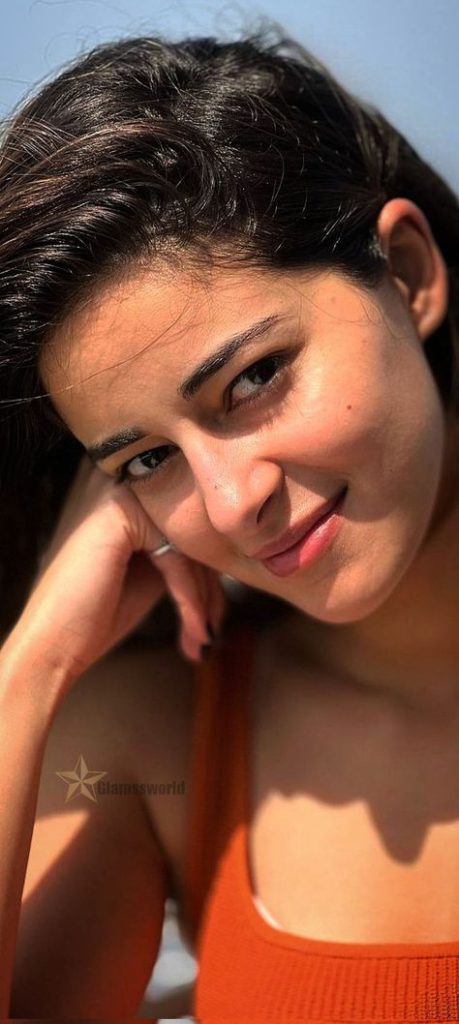 ananya pandey ardent hot pics