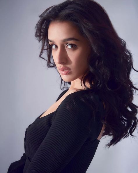 shraddha kapoor looks xxx porn
