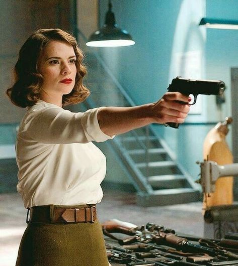 hayley atwell ardent hot images
