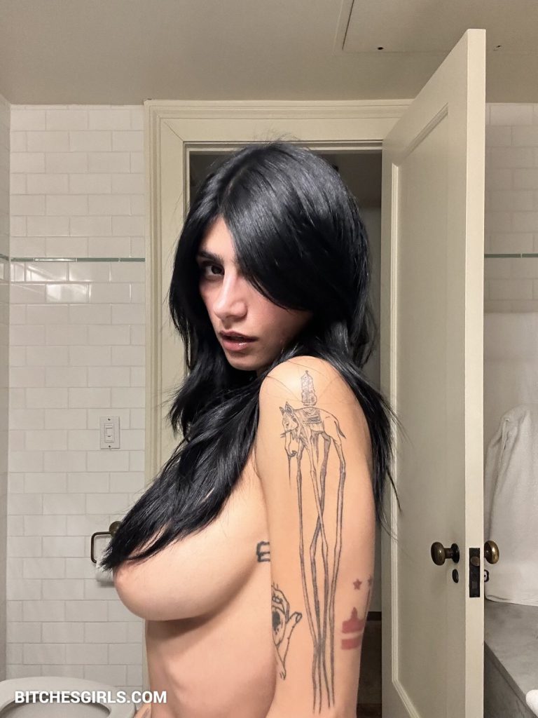 mia khalifa slut nude pics
