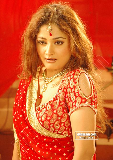 kiran rathod poses hot images
