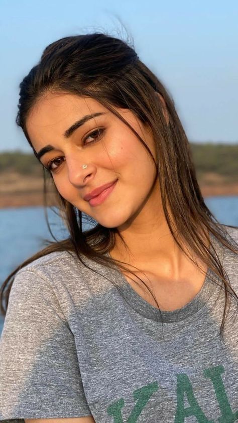 ananya pandey poses hot xxx
