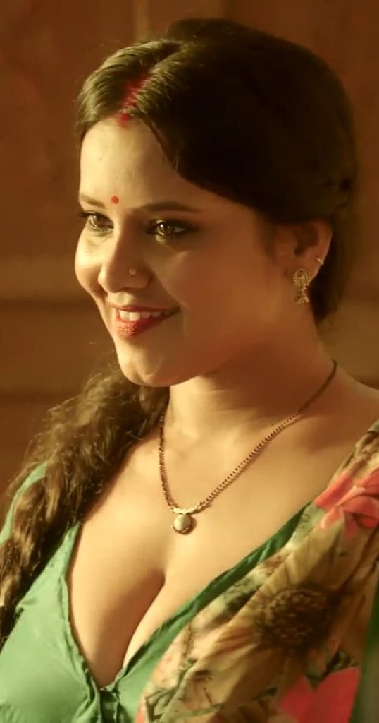 priya gamre beautiful sexy
