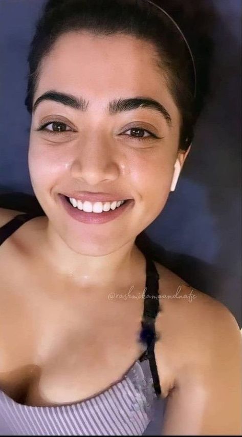 rashmika mandanna smiles fuck