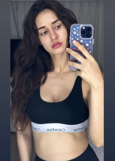 disha patani beautiful naked