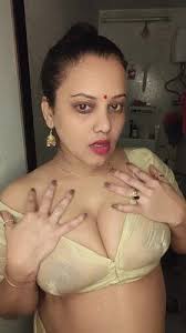 priya gamre nude pics
