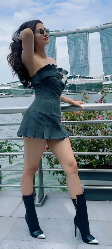 disha patani modeling xxx 
