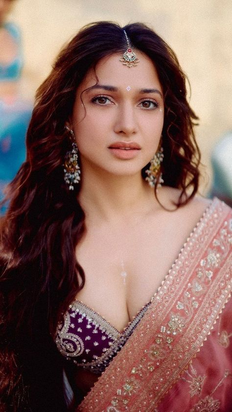 tamanna bhatia beautiful xxx 
