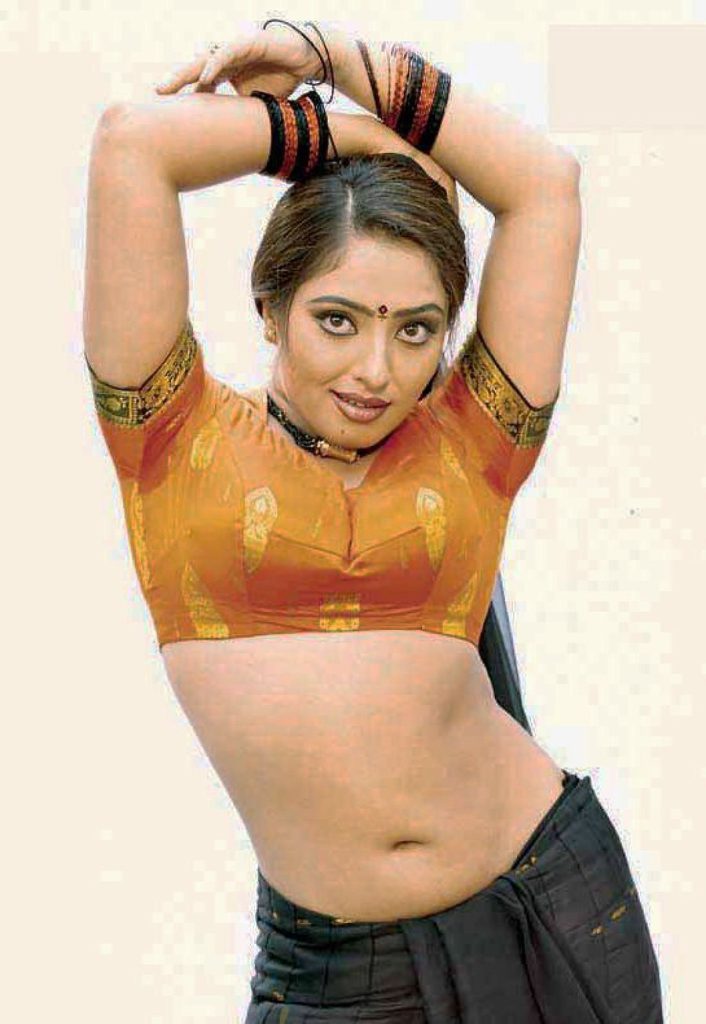 tamil actress poses hot xxx
