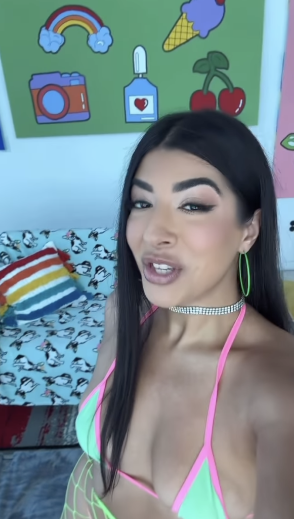 jasmine sherni looks xxx sex
